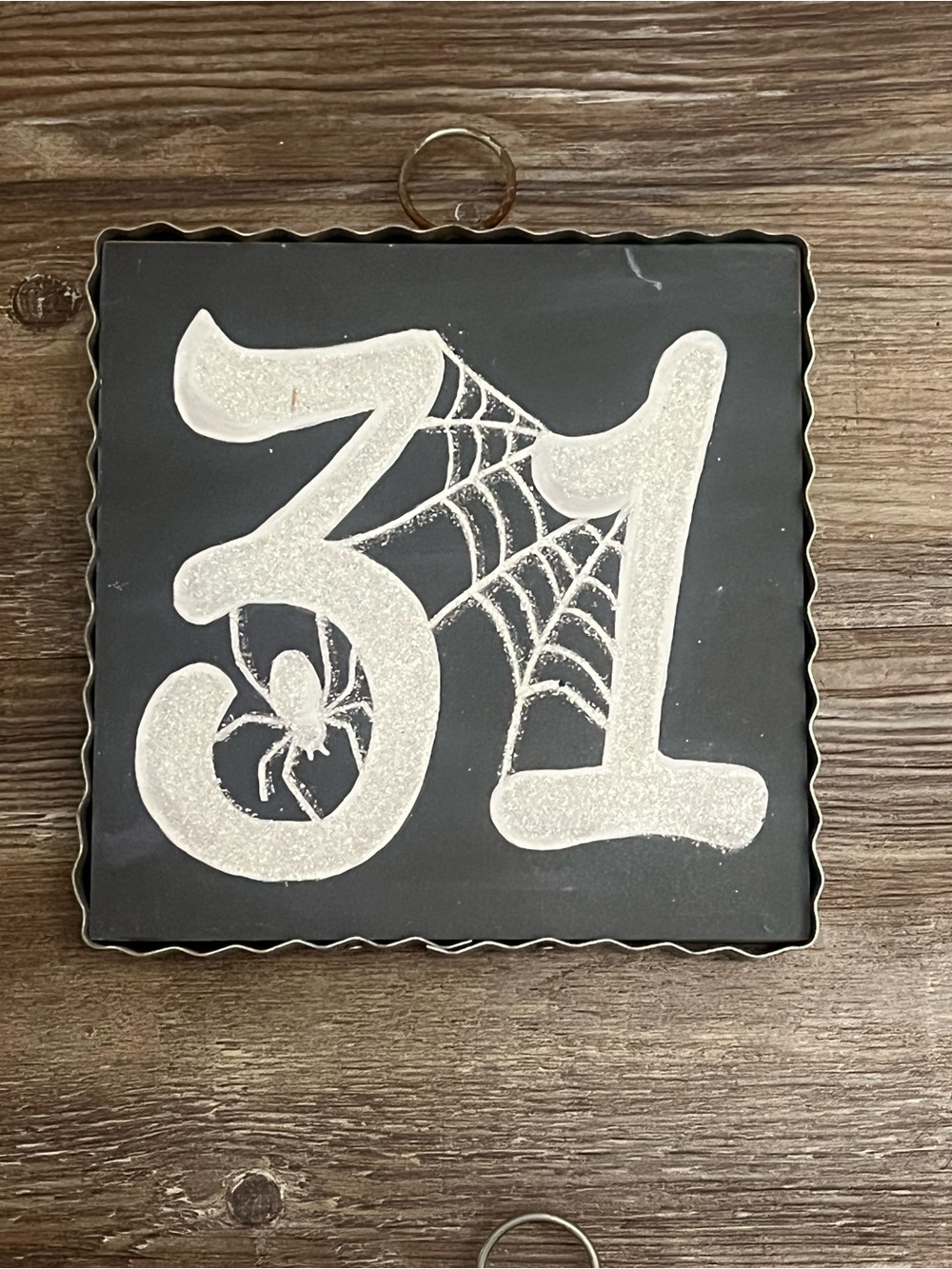 White Glitter '31' Halloween Wall Art Sign